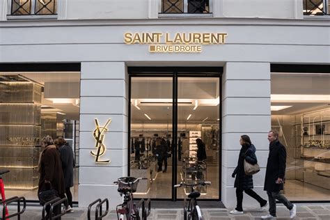 how much discount does ysl employees get